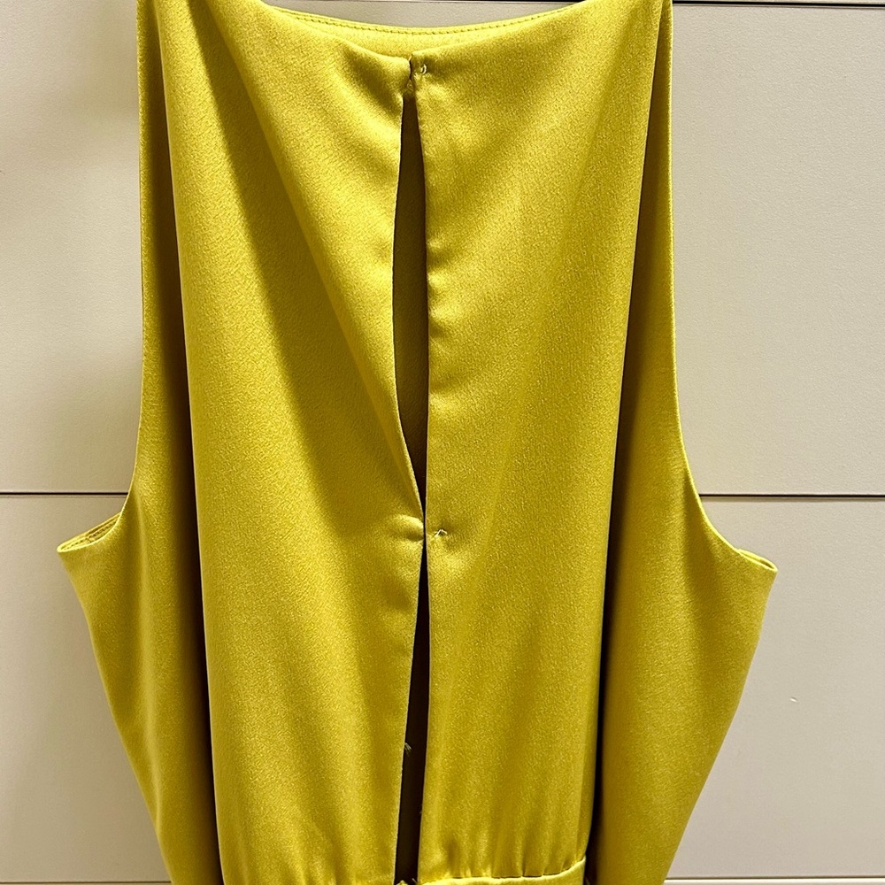 Stylecheat Chartreuse Asymmetrical Ruffled Halter Dress - Picture 3 of 10